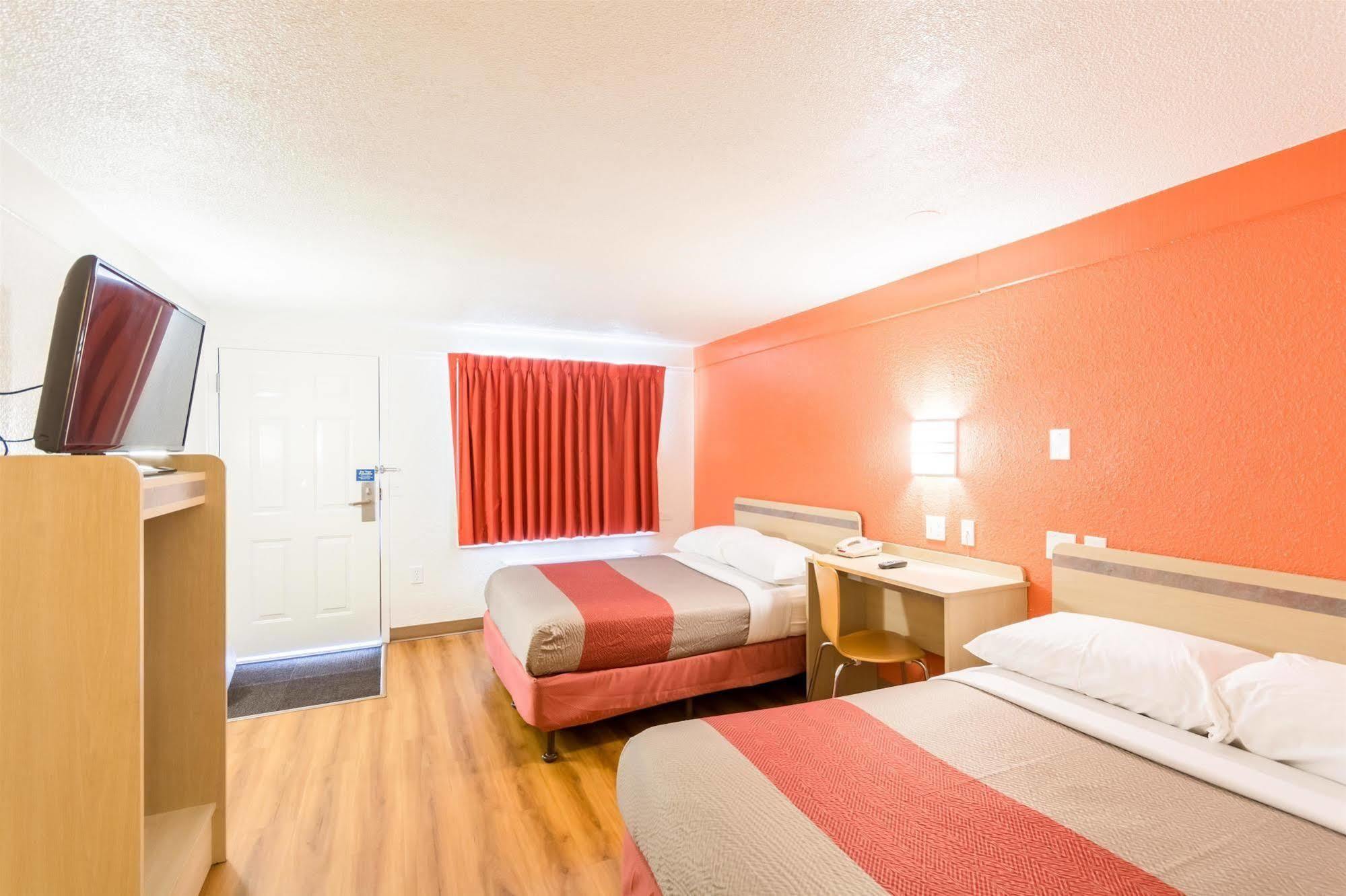 Travelodge By Wyndham Essington / Philadelphia Airport Kültér fotó