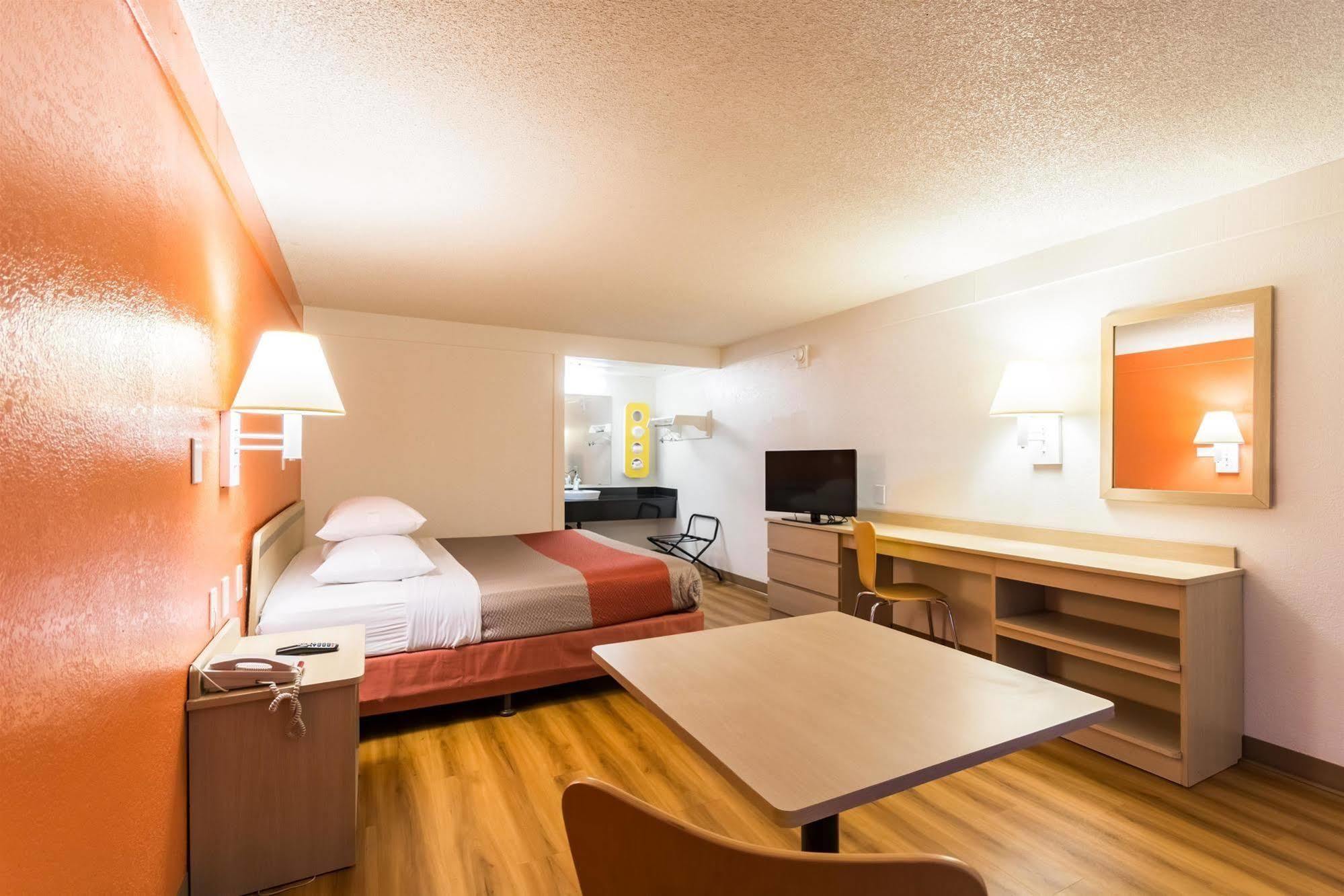 Travelodge By Wyndham Essington / Philadelphia Airport Kültér fotó